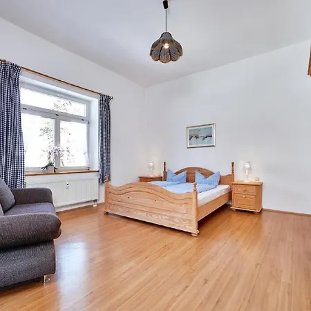 Alte * Γκάρμις-Παρτενκίρχεν