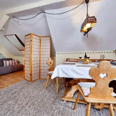 Alte Apartament